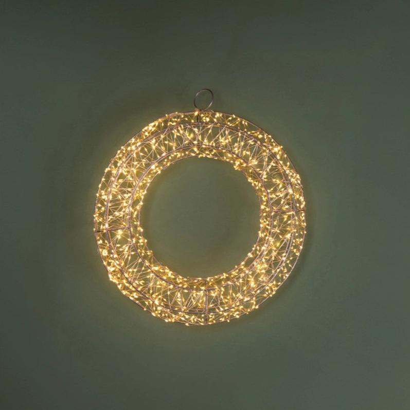Ghirlanda Illuminata con 1800 Led Luce Calda